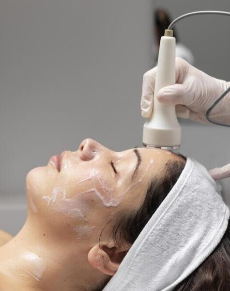 680bf9e35e11ee099cdf6bc5_Facial-02